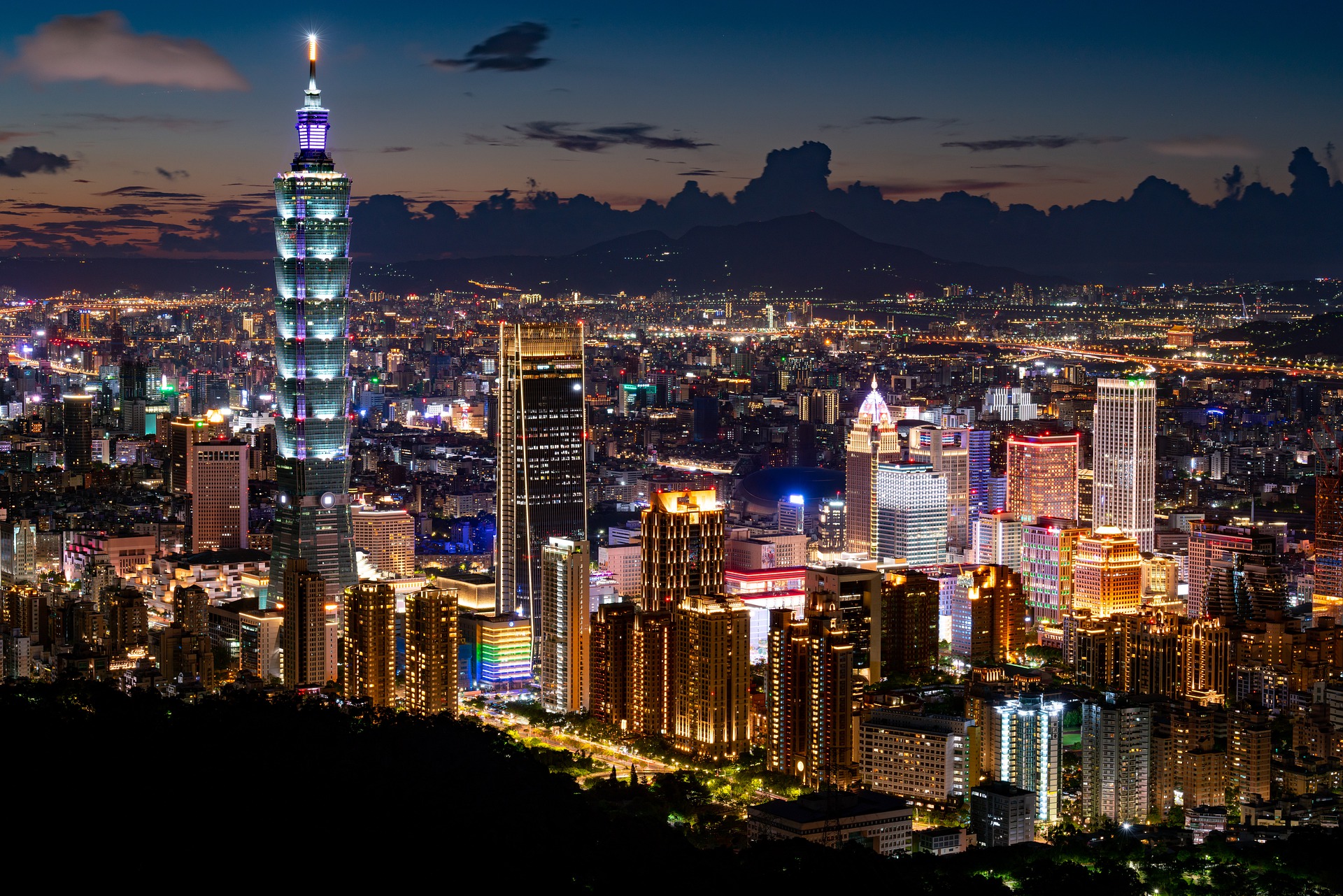 Cityscape of Taipei Cityscape of Taipei