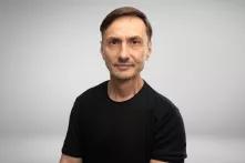 Slovensko nepotrebovalo silnejšie právo na odpoveď, médiá nie sú hlásnou trúbou vlády, hovorí Attila Mong.