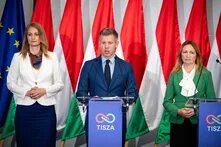 PETER MAGYAR and the newly elected officials of the TISZA party 